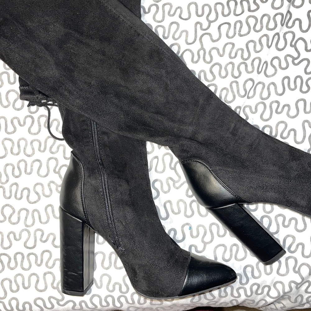 Knee High black Boots